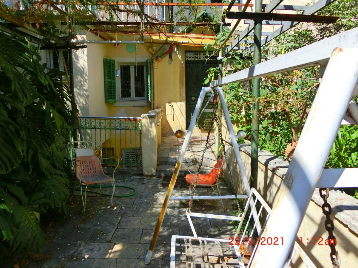 Ami'S House Only For Women Dormer Corfu  Exterior foto
